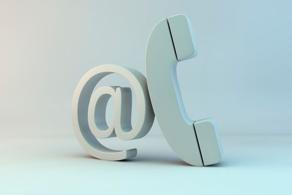 Liên hệ qua email được đội ngũ support chi tiết vấn đề khiếu nại của khách hàng